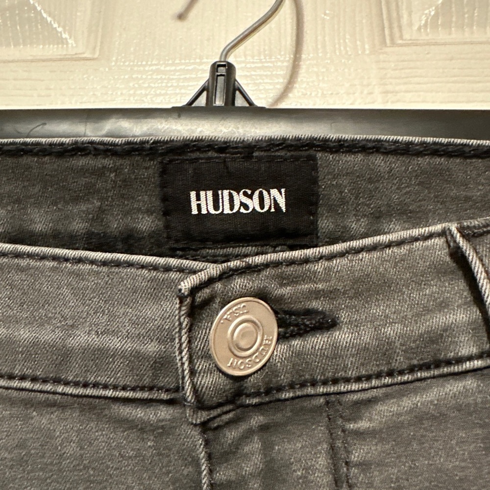 Charcoal Hudson skinny jeans size 29